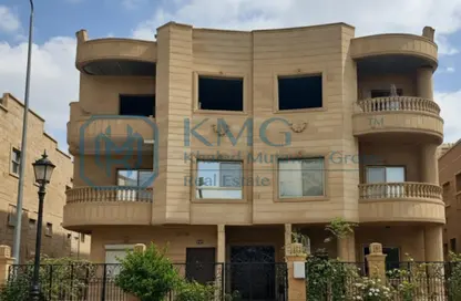 شقة - 3 غرف نوم - 3 حمامات للبيع في شرق الاكاديمية - مدينة القاهرة الجديدة - القاهرة