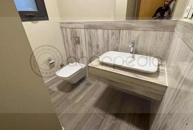 64392820 - Property Image 2