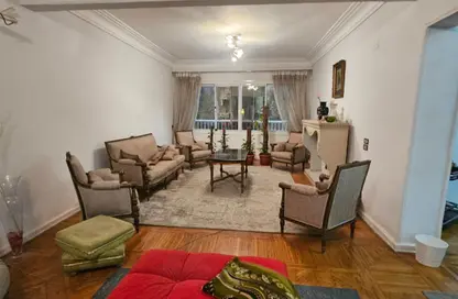 شقة - 3 غرف نوم - 2 حمامات للبيع في المهندسين - الجيزة