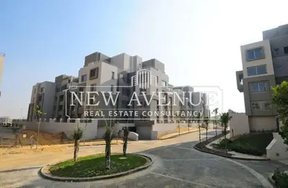 شقة - 2 غرف نوم - 2 حمامات للبيع في فيلدج جيت - المستثمرين الجنوبية - مدينة القاهرة الجديدة - القاهرة