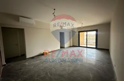 شقة - 3 غرف نوم - 3 حمامات للبيع في أو ويست - كمبوندات 6 أكتوبر - مدينة 6 أكتوبر - الجيزة