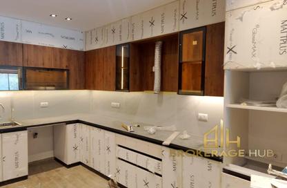 Apartment - 4 Bedrooms - 3 Bathrooms for rent in Lake View Residence - 5th Settlement Compounds - The 5th Settlement - New Cairo City - Cairo Apartment - 4 Bedrooms - 3 Bathrooms for rent in Lake View Residence - 5th Settlement Compounds - The 5th Settlement - New Cairo City - Cairo
