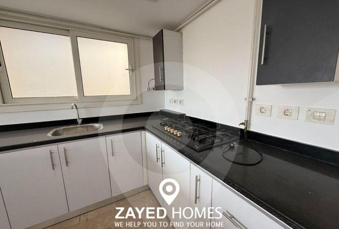 8582838 - Property Image 2