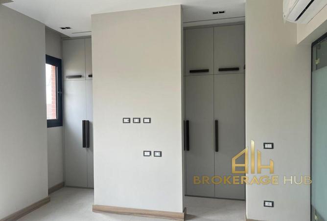 57990898 - Property Image 3