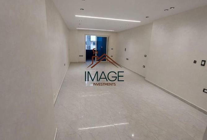 8476349 - Property Image 2