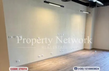 Office Space - 1 Bedroom - 1 Bathroom for rent in District 5 - 5th Settlement Compounds - The 5th Settlement - New Cairo City - Cairo