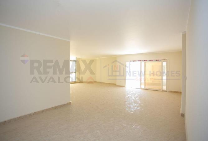 8494265 - Property Image 3