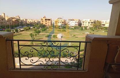 Apartment - 3 Bedrooms - 2 Bathrooms for sale in Area A - Ganoob El Acadimia - New Cairo City - Cairo