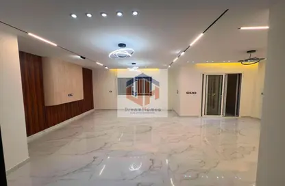 Apartment - 3 Bedrooms - 3 Bathrooms for sale in Madinaty - Cairo