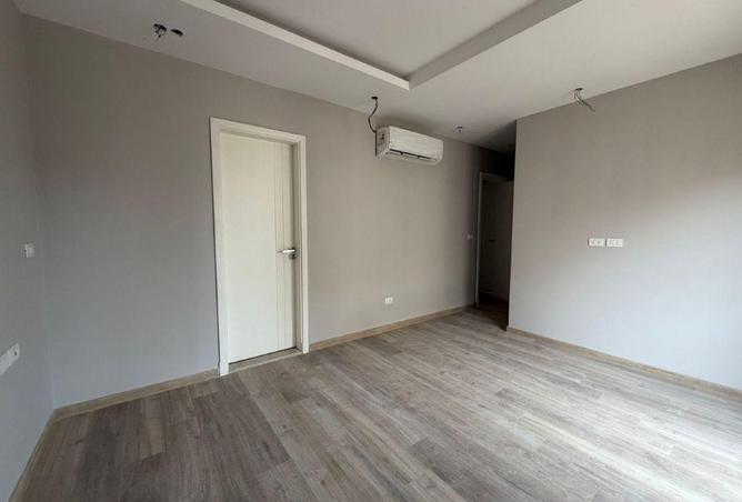 8585874 - Property Image 2