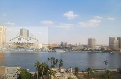 Apartment - 4 Bedrooms - 3 Bathrooms for sale in Mohamed Mazhar St. - Zamalek - Cairo