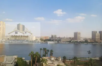 شقة - 4 غرف نوم - 3 حمامات للبيع في شارع محمد مظهر - الزمالك - القاهرة