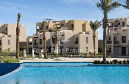 Villa - 4 Bedrooms - 5 Bathrooms for sale in Beit Al Bahr - Sidi Heneish - North Coast