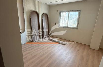 Apartment - 3 Bedrooms - 3 Bathrooms for sale in Mountain View iCity - 5th Settlement Compounds - The 5th Settlement - New Cairo City - Cairo