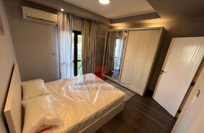 شقة - 3 غرف نوم - 3 حمامات للايجار في ذا كورت ياردز - كمبوندات الشيخ زايد - الشيخ زايد - الجيزة