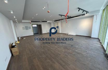 Office Space - Studio - 1 Bathroom for rent in Central Avenue - 2nd District - Sheikh Zayed City - Giza Office Space - Studio - 1 Bathroom for rent in Central Avenue - 2nd District - Sheikh Zayed City - Giza