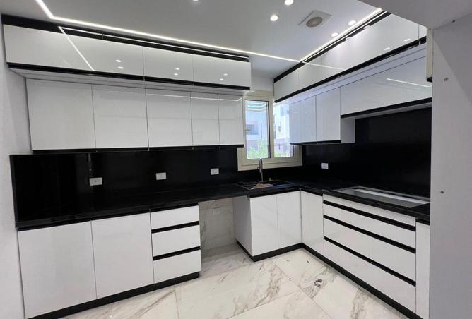 70096662 - Property Image 3