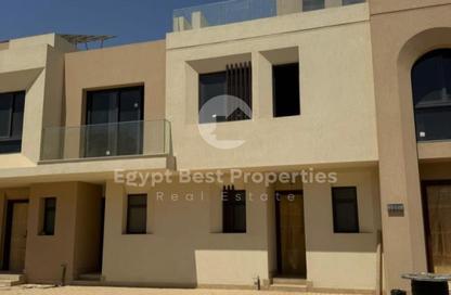 Townhouse - 3 Bedrooms - 4 Bathrooms for sale in Vye Sodic - New Zayed City - Sheikh Zayed City - Giza