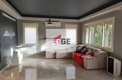 Villa - 3 Bedrooms - 5 Bathrooms for sale in Mivida - 5th Settlement Compounds - The 5th Settlement - New Cairo City - Cairo