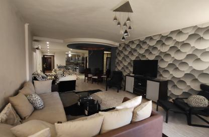 Apartment - 2 Bedrooms - 2 Bathrooms for rent in Zayed 2000 - 4th District - Sheikh Zayed City - Giza