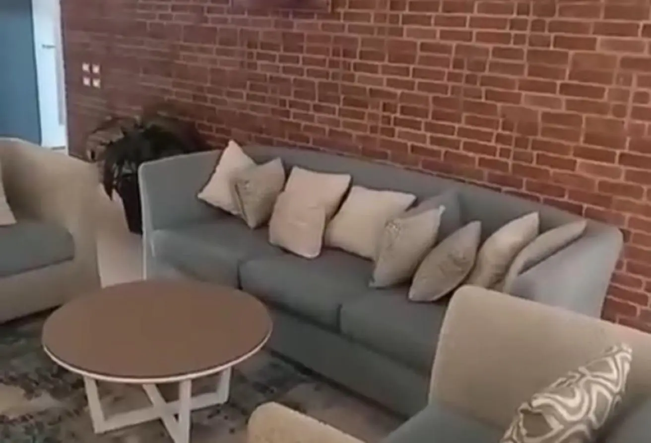 72186665 - Property Main Image