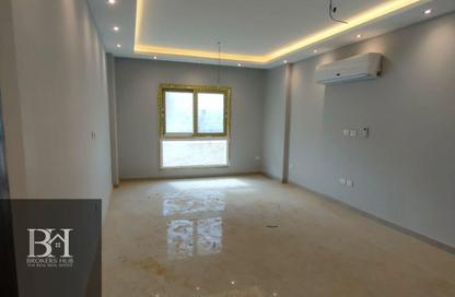 Apartment - 3 Bedrooms - 2 Bathrooms for sale in Mountain View iCity - 5th Settlement Compounds - The 5th Settlement - New Cairo City - Cairo