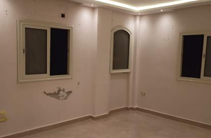 Apartment - 3 Bedrooms - 2 Bathrooms for rent in Mohamed Naguib Axis - Abou El Houl - New Cairo City - Cairo