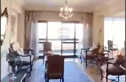 شقة - 3 غرف نوم - 3 حمامات للبيع في شارع لبنان - المهندسين - الجيزة