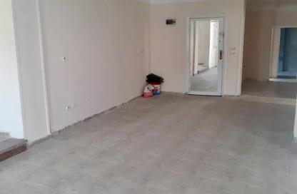 Apartment - 4 Bedrooms - 1 Bathroom for rent in Roushdy - Hay Sharq - Alexandria