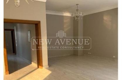 Villa - 5 Bedrooms - 5 Bathrooms for sale in New Giza - Cairo Alexandria Desert Road - 6 October City - Giza