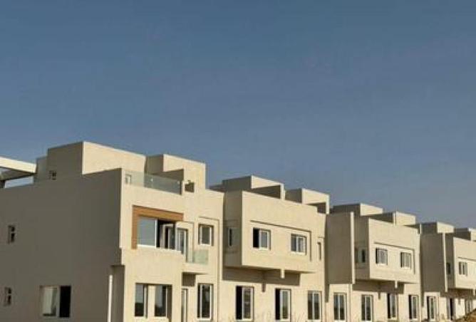 72450387 - صورة العقار 3