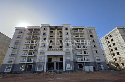 Apartment - 2 Bedrooms - 2 Bathrooms for sale in Swan Lake Residence - 5th Settlement Compounds - The 5th Settlement - New Cairo City - Cairo
