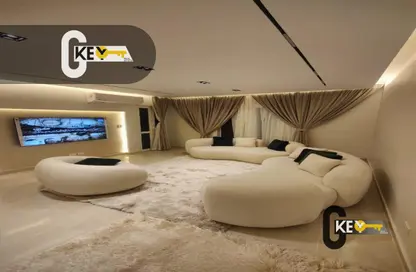 Apartment - 2 Bedrooms - 1 Bathroom for rent in El Rehab Extension - Al Rehab - New Cairo City - Cairo