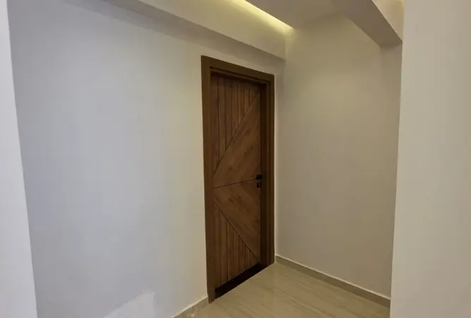102903541 - Property Image 3