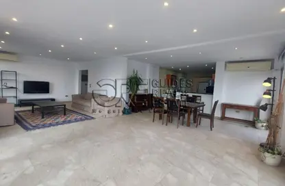 Apartment - 3 Bedrooms - 3 Bathrooms for rent in Mohamed Mazhar St. - Zamalek - Cairo