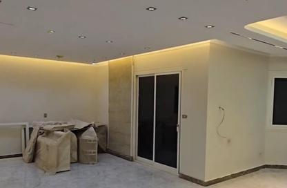 Apartment - 3 Bedrooms - 3 Bathrooms for sale in Dr Al Batrawy St. - 1st Zone - Nasr City - Cairo