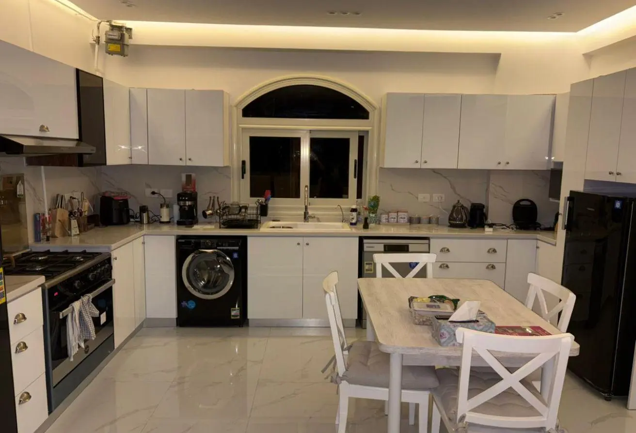 85054779 - Property Main Image
