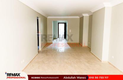 شقة - 3 غرف نوم - 2 حمامات للايجار في فالور سموحة - سموحة - حي شرق - الاسكندرية
