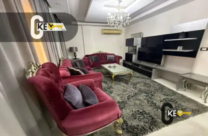 شقة - 3 غرف نوم - 2 حمامات للايجار في شارع طلعت مصطفي - الرحاب المرحلة الثانية - الرحاب - مدينة القاهرة الجديدة - القاهرة