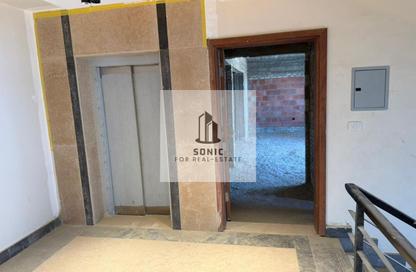 Apartment - 3 Bedrooms - 3 Bathrooms for sale in Mountain View iCity - 5th Settlement Compounds - The 5th Settlement - New Cairo City - Cairo