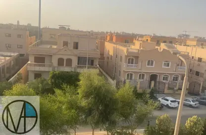 شقة - 3 غرف نوم - 2 حمامات للبيع في شرق الاكاديمية - مدينة القاهرة الجديدة - القاهرة