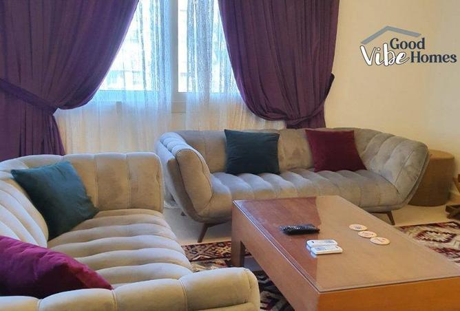 70102099 - Property Image 2