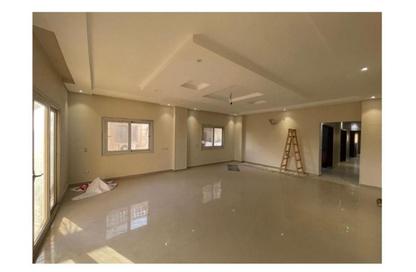 Apartment - 3 Bedrooms - 3 Bathrooms for sale in Doctor Ahmed Okasha St. - El Banafseg 6 - El Banafseg - New Cairo City - Cairo
