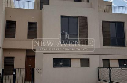 Townhouse - 3 - 3 for sale in Sodic East - 6th District - New Heliopolis - Cairo
