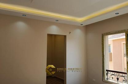 Apartment - 3 Bedrooms - 2 Bathrooms for sale in Al Khamayel city - Sheikh Zayed Compounds - Sheikh Zayed City - Giza