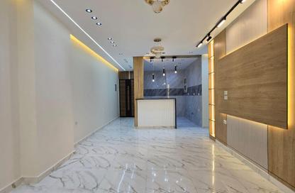 Apartment - 3 Bedrooms - 1 Bathroom for sale in Gate 4 - Mena - Hadayek El Ahram - Giza