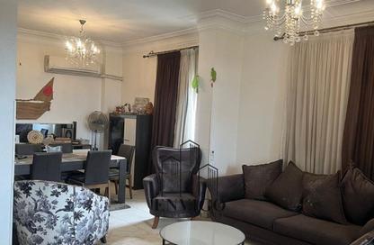 Apartment - 2 Bedrooms - 1 Bathroom for sale in Ismail Zohdy St. - Al Hadiqah Al Dawliyah - 7th District - Nasr City - Cairo