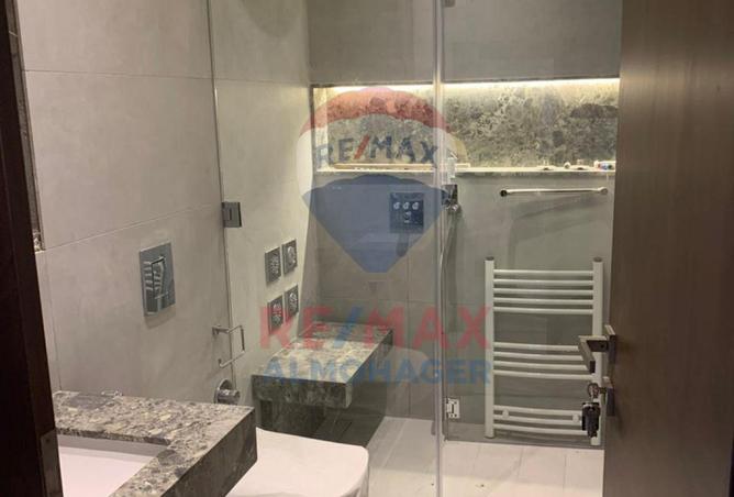 8594676 - Property Image 3