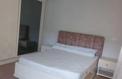 شقة - 3 غرف نوم - 2 حمامات للايجار في حى القرنفل - التجمع الخامس - مدينة القاهرة الجديدة - القاهرة