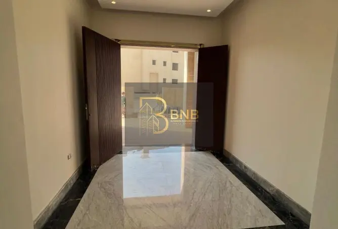 111881340 - Property Image 2